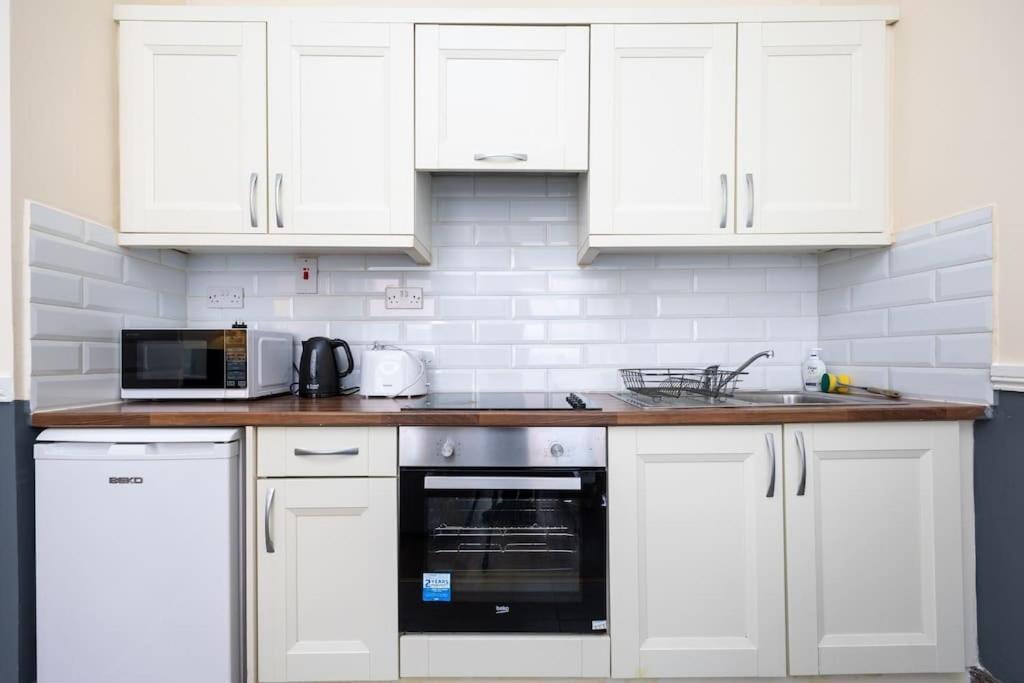 Homely 1 Bedroom Apartment In Smithfield, Dublin Bagian luar foto